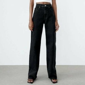 NWOT Zara High-Waisted Wide Leg Distressed Denim
